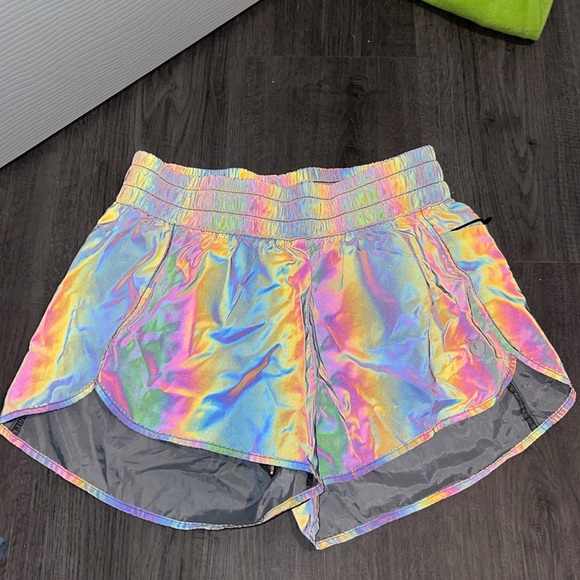 Reflective shorts - Picture 2 of 6